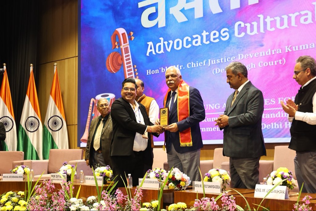 AKTIVARI's tweet photo. Congratulations Honorable Cheif Justice Delhi,  Shri Devendra Upadhyay ji to Elevate Supreme Court Judge https://t.co/R3hsCHvqGa