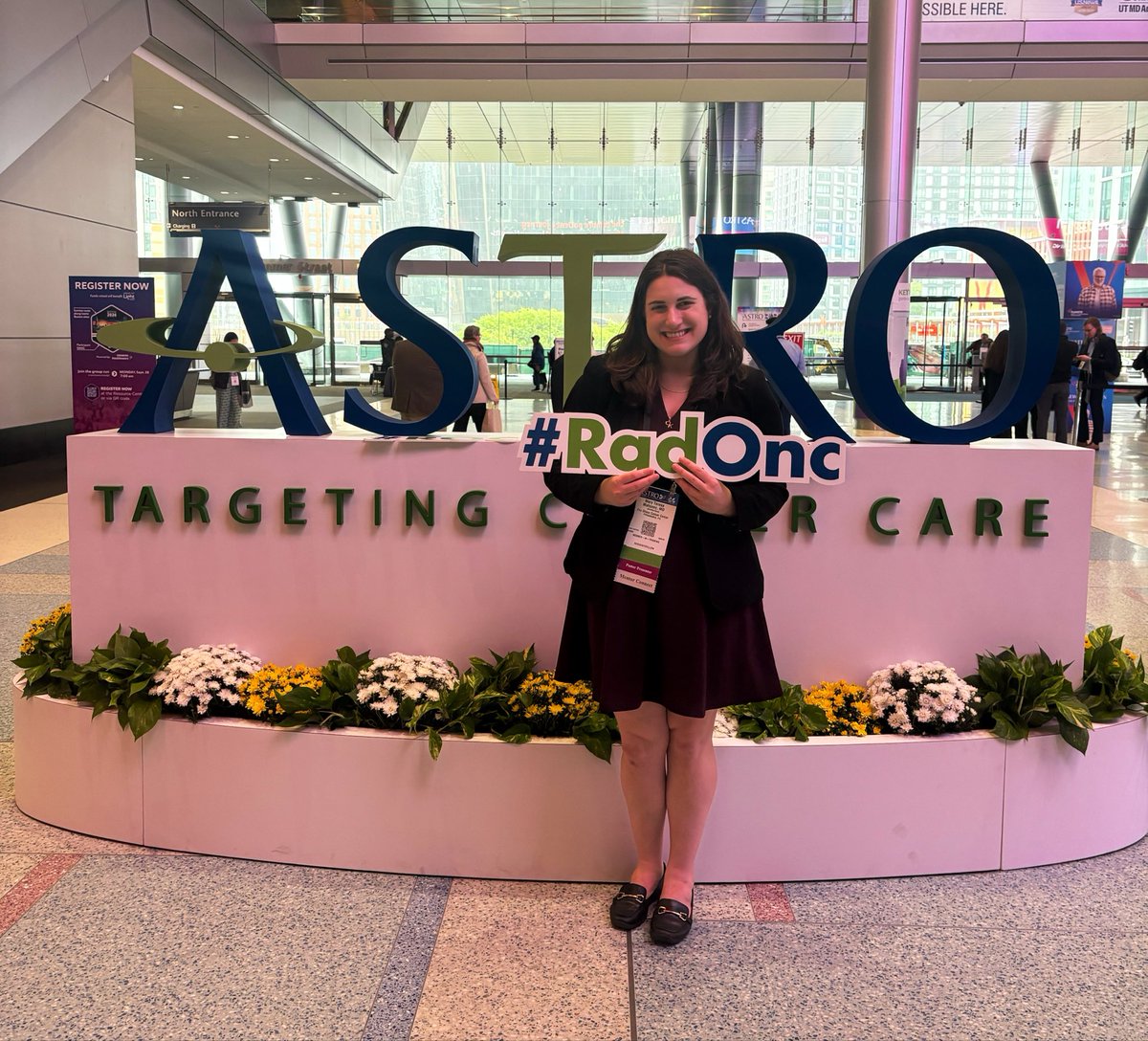 MaryMahoney02's tweet photo. Hit the ground running 🏃‍♀️#ASTRO26
 @ARRO_org Day as a panelist 👩‍⚕️ on ERAS, Interviews, &amp; ROL 📚 w/ my
amazing colleagues from Ed SubCommittee @SimranPolce @ShaneNeibart @FaraDayani 🤩
Then an encore as a speed mentor 🤝 on signals &amp; interviews w/ @albertattia7 https://t.co/j2Pa6sEHcB