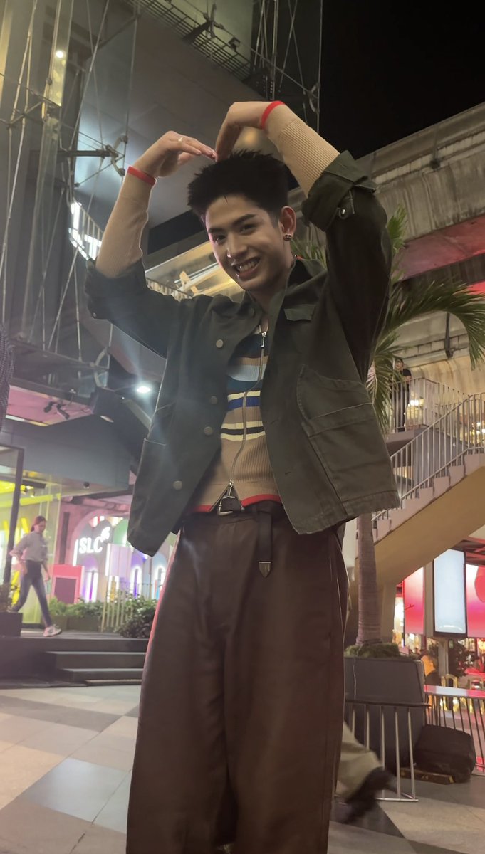 janewina126's tweet photo. “เมนน้องเปา ด้อมน้องเปา” di waaaaa 🫶🏻✨

TIA51 24TH 9ENT PARAGON

#paopichitchai
#9entBD24thxSiamParagon https://t.co/zY9mHcnFrh