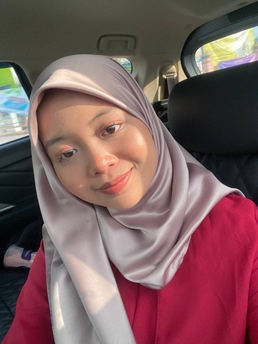 naocfie's tweet photo. New leak awek tudung

Koleksi fullpacknya di https://t.co/18WzC2Kilp https://t.co/MOwJE3dmyt