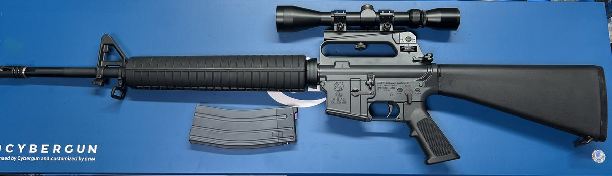 Sk57p9fHGM9337's tweet photo. やっぱりこんだけ長いと狙撃用がベターかな？(スーツも新調するか！)
#M16
#T8 #CGS https://t.co/qRjzsEyVQ2