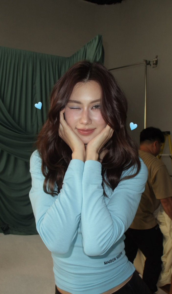 Latinswlz's tweet photo. สวยมากกก

#lalinalena #ลีน่าลลินา
#maisonKEEPSxLalinaLena https://t.co/I5We9WCeMG