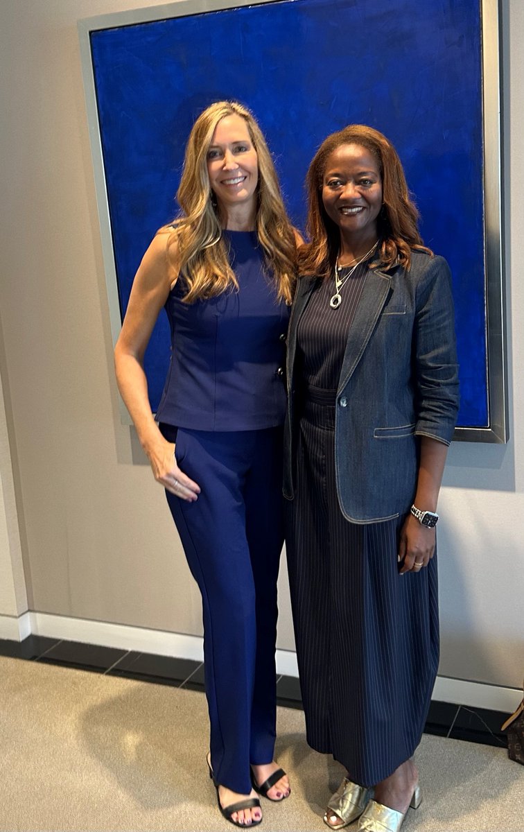 SLKLAW's tweet photo. what she looks for when hiring outside counsel, and more.
#shumaker #businessdevelopment #gotofoods #lawvision https://t.co/wSzK5SEyPY