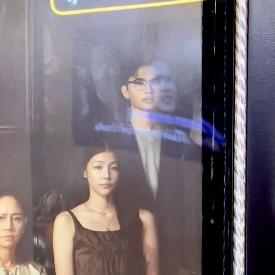 thatmyshibx's tweet photo. น้องไทยอยู่ในโปสเตอร์หนังคุณยายวรนาฏด้วยงะ พูมจัยมากจังฮืออออออออㅠㅠ🩷

#THAIchayanon https://t.co/180KhyZDOU