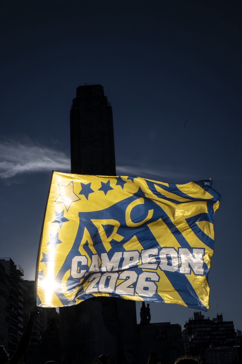 RosarioCentral's tweet photo. PORQUE SOMOS LA CIUDAD, LA ALEGRÍA, EL CARCNAVAL 👏🏼🇺🇦 https://t.co/KAneiusfIr