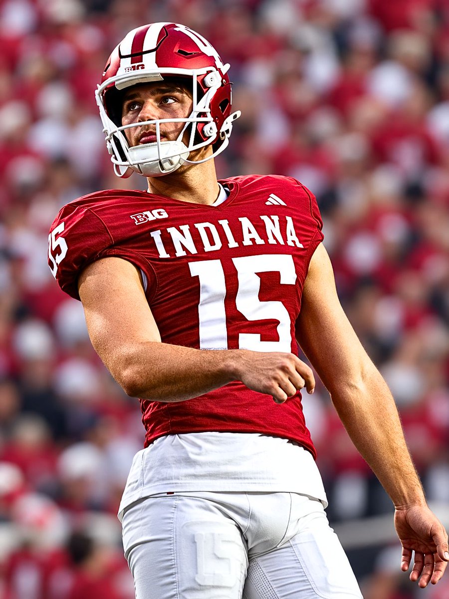 TheBigTenHuddle's tweet photo. Indiana K Nico Radicic has made 168 straight extra points.

That is:
• An IU record
• #2 in Big Ten history

Only Ohio State’s Sean Nuernberger (216) is ahead of him.

Radicic is also now 5th in IU career scoring with 264 points. https://t.co/38mMJsF954