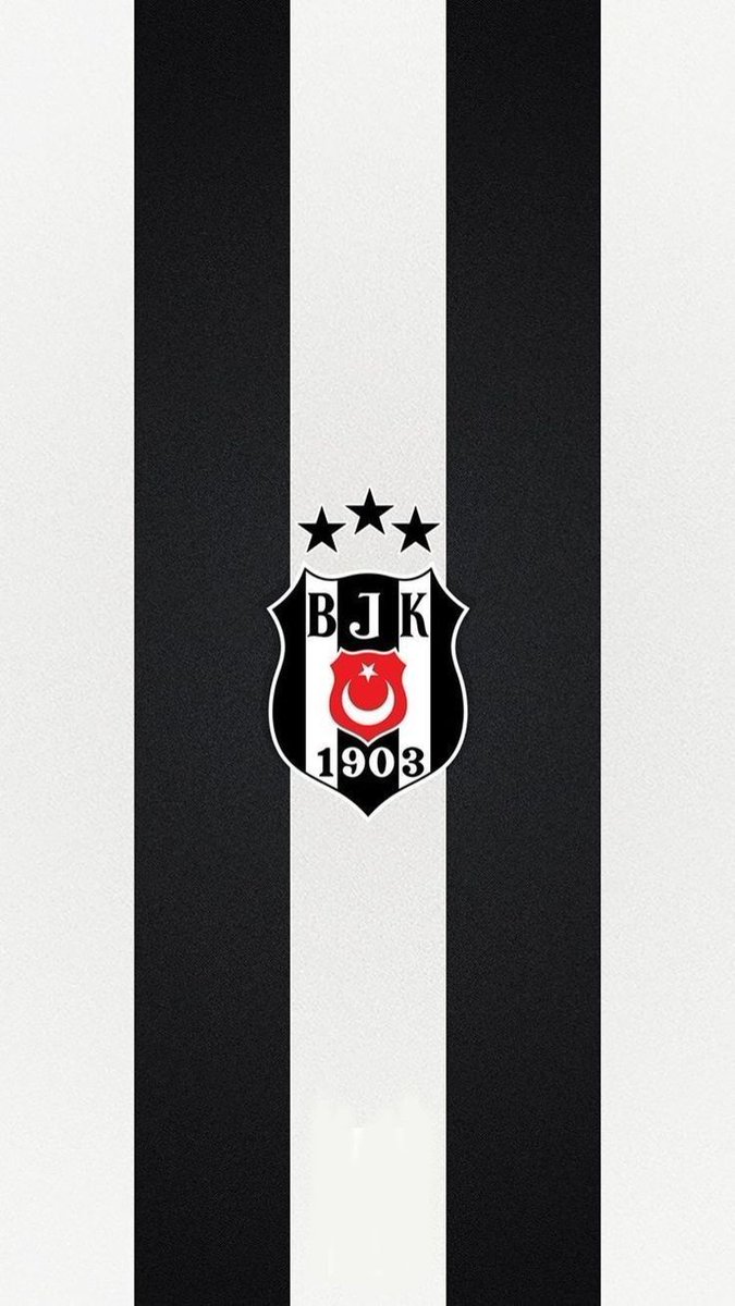 bosunaV4R's tweet photo. Beşiktaş, Transfermarkt kadro değerinde Fenerbahçe'yi geride bıraktı.  
⚫️⚪️ Beşiktaş: 273,50 milyon € 
🟡🔵Fenerbahçe: 261,50 milyon € https://t.co/Ujob713PKG