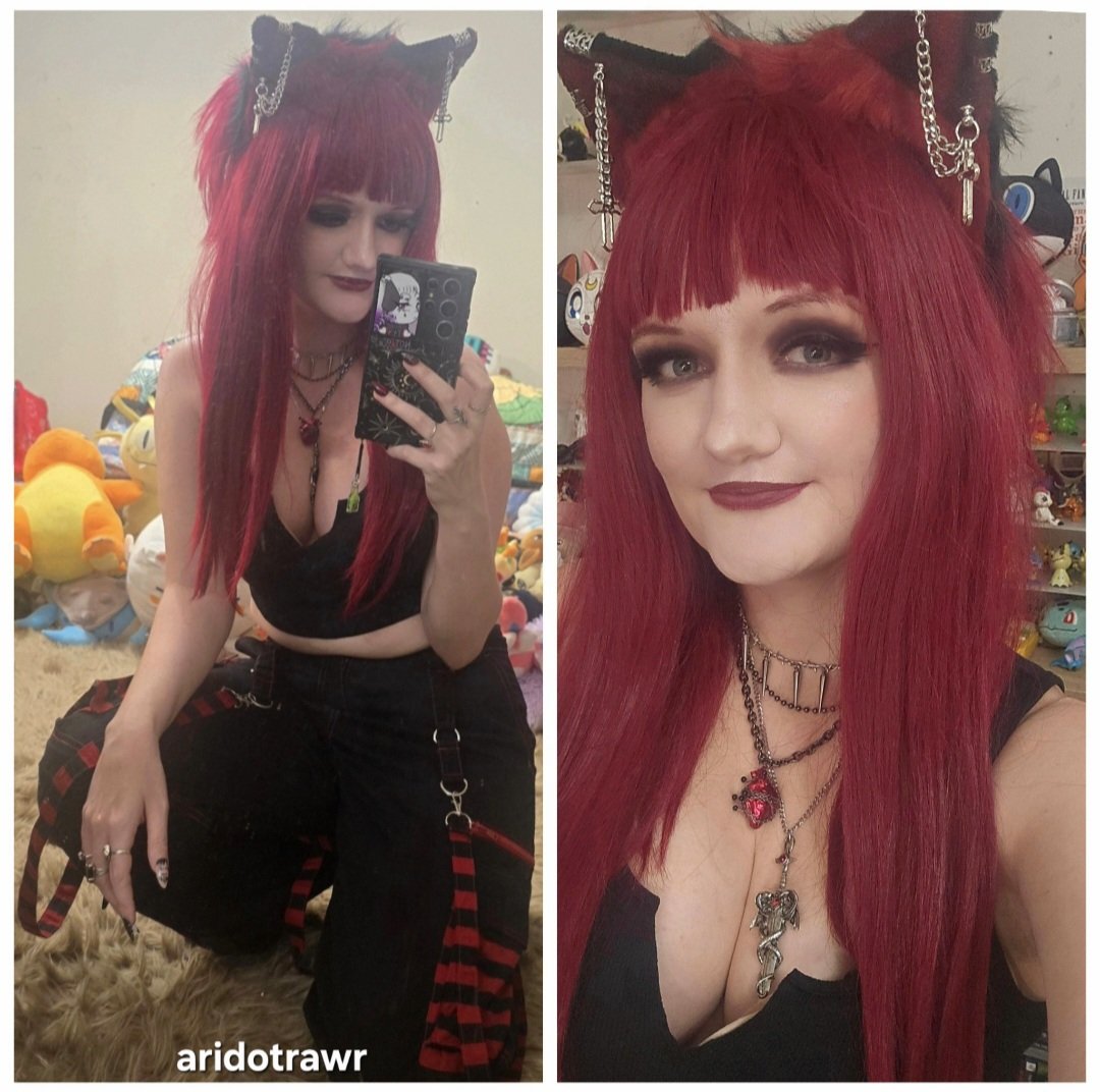aridotrawr's tweet photo. I noticed a lot of follows after my last post, so I'll introduce myself 🖤

Howdy, I'm Ari =^•^=
💿 I collect physical media  
Mostly JRPGs (I'm obsessed) ❤️‍🔥
⚡Ari Dot Rawr is my username
It's a Pun & reference to Rawr XD era
🔮 I Cosplay. A lot. (Over 100)
I love silly memes & can be chaotic
💜 I stream on Twitch every Monday
I also collect figures & mangas 🤓

I'm always down to chat retro media on here pls feel free to introduce yourself on this post! 🫶

Also, my physical media collection is small because I had to sell a lot growing up due to financial reasons, pls don't hate 🩷