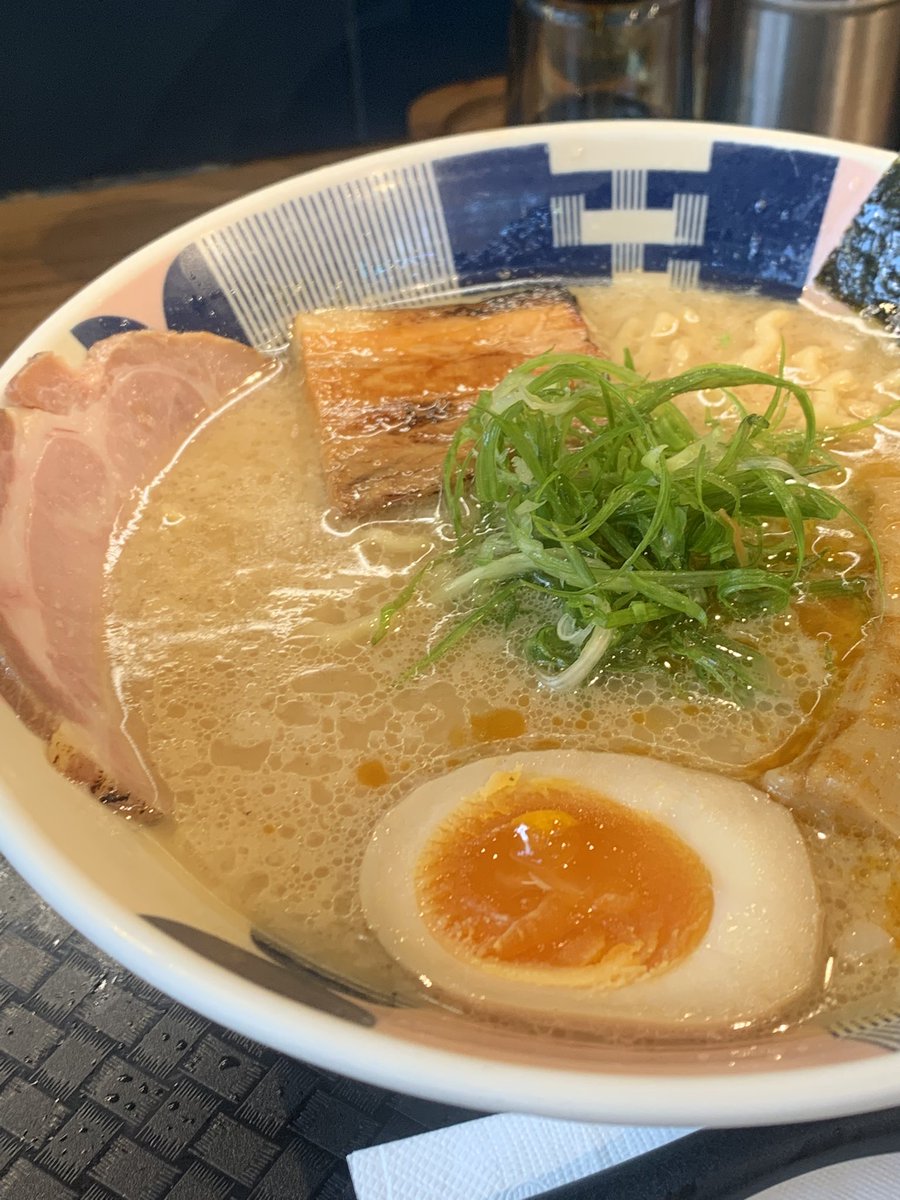 its_hi_ARP's tweet photo. ที่สุดครับ
📍 Tonchin Ramen https://t.co/SG3F0du9FP