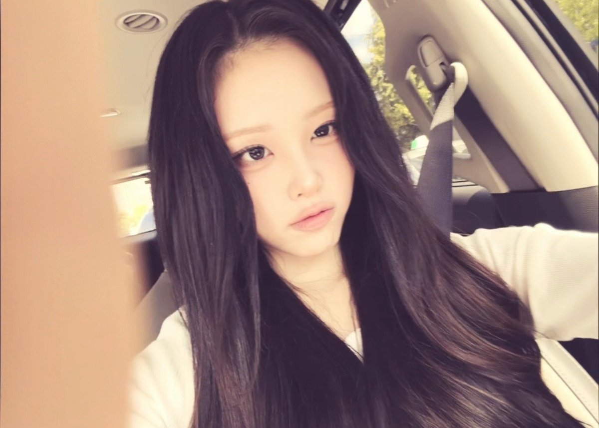 ouuxee's tweet photo. https://t.co/oJ9ht056fL