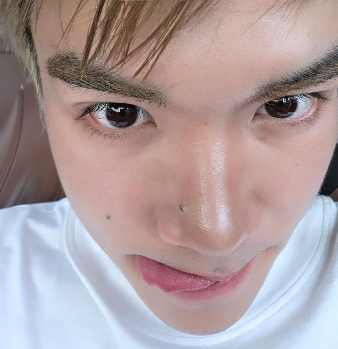 _mipmoo's tweet photo. (สวย น่ารัก ยิ้มหวาน เสียงเพราะ กินง่ายอยู่ง่าย กินผักได้ ทำงานเก่ง แต่ชีโสด เป็นไปได้ไง หาม๋าอันใหม่ให้ลูกคับ ขอคนที่กินผักเพื่อชีได้) https://t.co/HQ2KJxCyyu