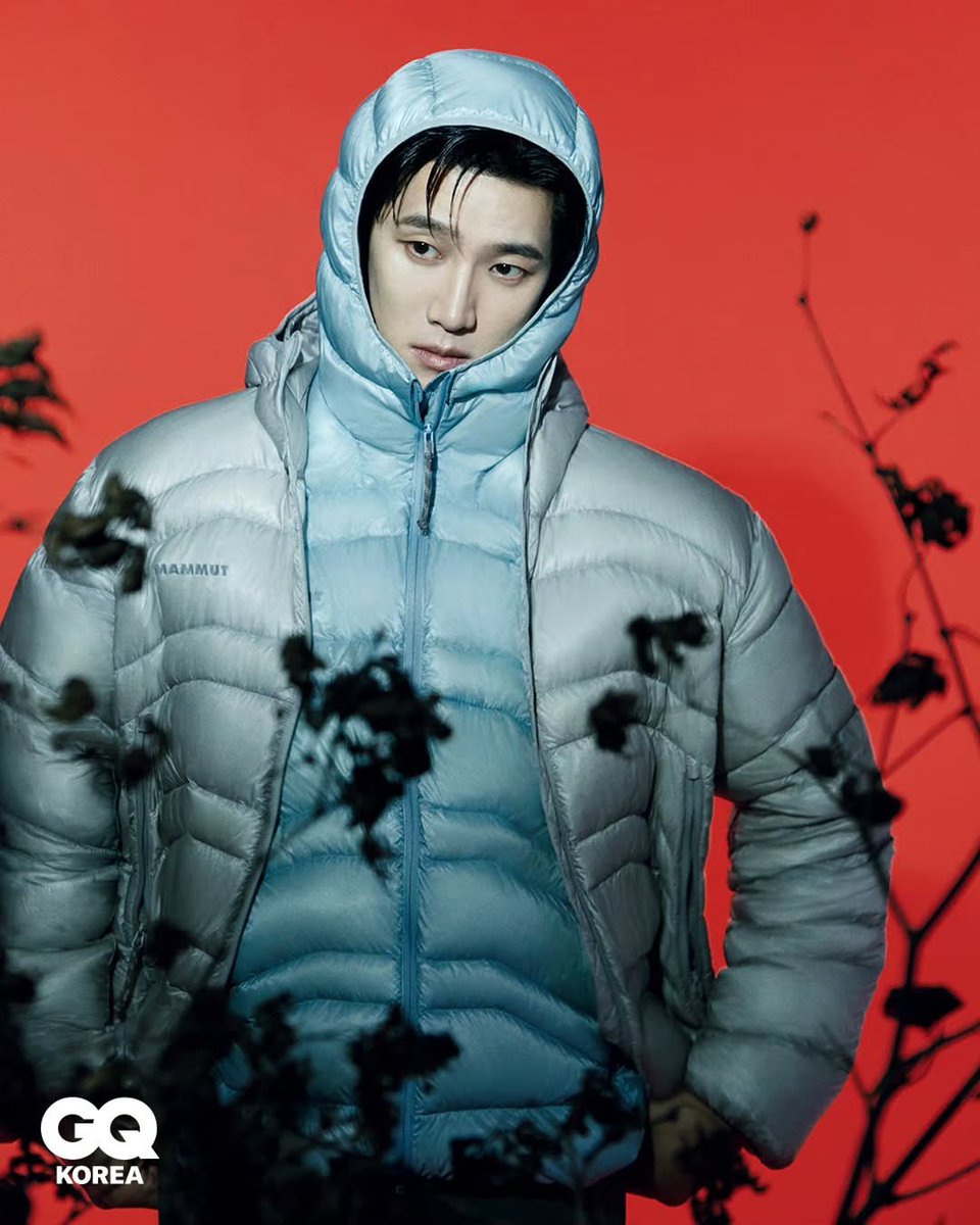 bohyuns_support's tweet photo. GQ KOREA10月号　
マムート欲しくなった人🖐️
アウトドアブランドとボヒョンさんが合わないわけがないのです。
#안보현 #アンボヒョン #ahnbohyun
#安普賢 https://t.co/0IZg67Lc0G