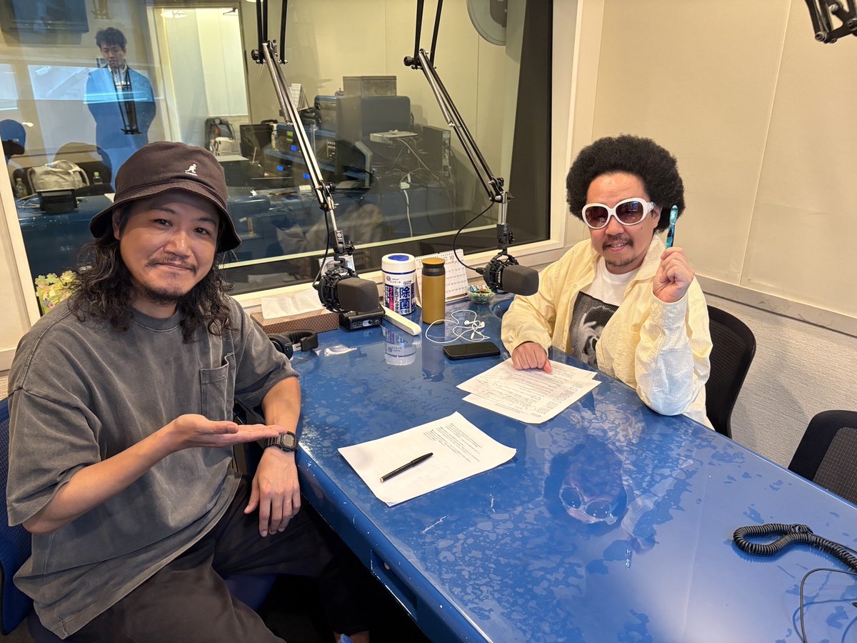 FM802_Podcast's tweet photo. 【新番組スタート🎧】
レキシ×元気出せ！遣唐使（渡 和久） による
FM802 Podcast「ごめんチャイチャイチャイニーズ」
10月8日よりスタート🌾

●更新頻度​：隔週　木曜18:00　※初回更新10月8日（木）18:00
●配信先：Spotify・Apple Podcast・radiko・Amazon Podcast・YouTube​

#聴いてくだチャイ https://t.co/QMaL2JmcR5