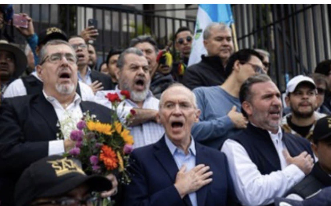 RaulFalla31's tweet photo. Prohibido olvidar a los aliados de Caradura Arzú. 
@MPguatemala 
@usembassyguate 
#Florecerás
👇🏼👇🏼 https://t.co/AbD7kWxjPb
