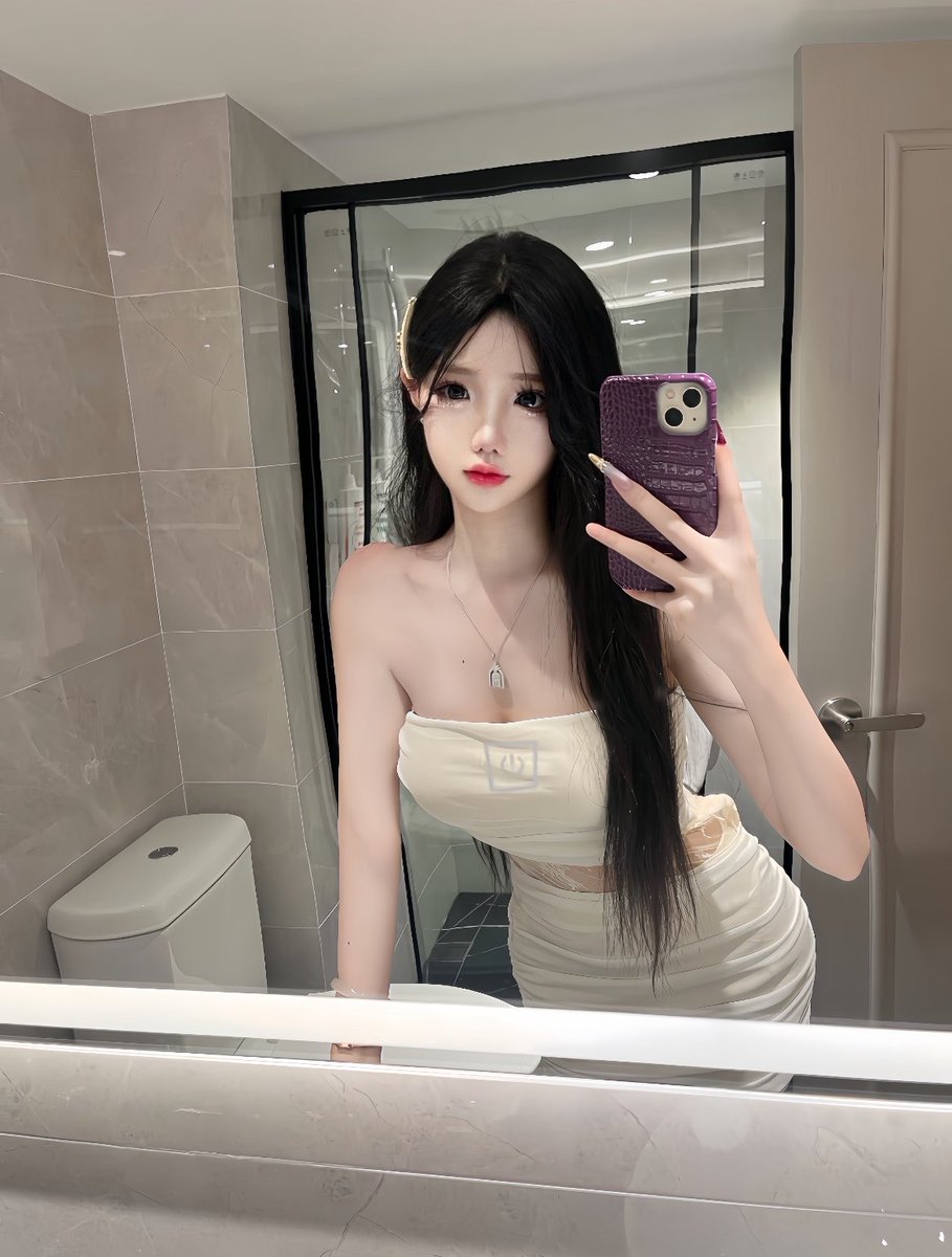 julie42vs8's tweet photo. 刚睡醒，今天继续哦！   

福照有人看吗？当一天女菩萨！！    

是粉哒，看完不许瞎说哦！！！      
 可以发福 https://t.co/MMGGeWyDMR
