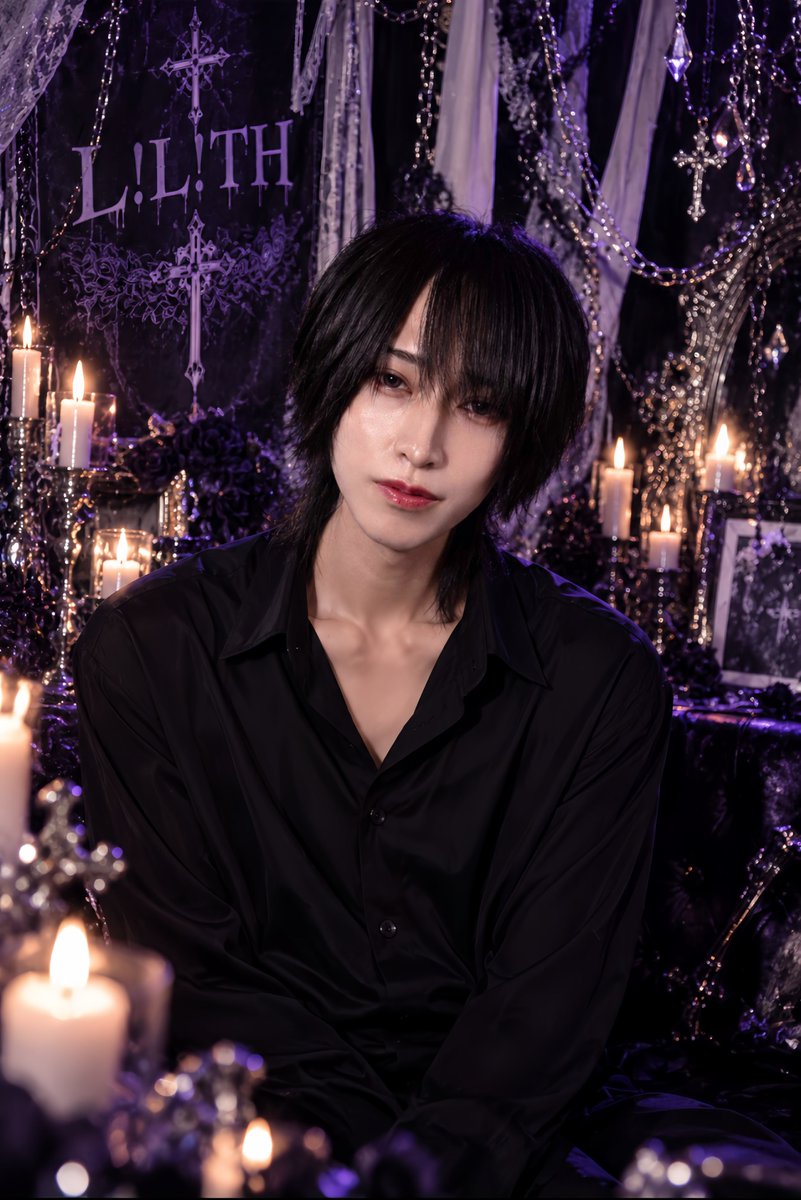 LiLiTH__info's tweet photo. 【 🥀NEW ARTIST PHOTO🥀 】

10/2 新メンバー加入に伴い
L!L!TH 新アー写公開。

せな🤍（@senanuntius ）

ミラ💙（@Mira__cute ）

そして、新たなL!L!THへ——。

いいね ＋ RP ＝ 100達成で
全体アー写を公開。

拡散よろしくお願いします😈🪽 https://t.co/iTkHbJFHvd
