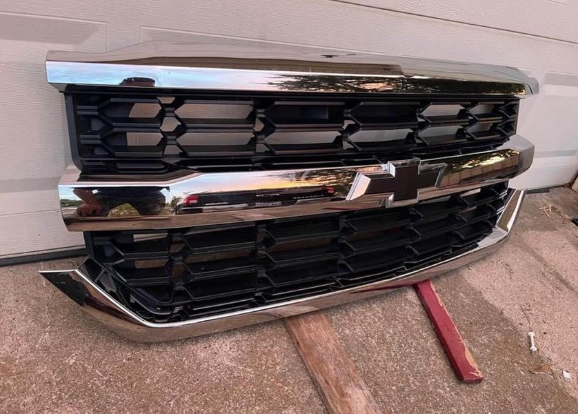 gmc_chevy_parts's tweet photo. 2016-2018 Chevy Silverado Grille

chrome grille with black bowtie , 1500 edition , good used condition

#gmc #buick #obs #chevysilverado                 #creatorsearchinsights https://t.co/ncPwpMClvx