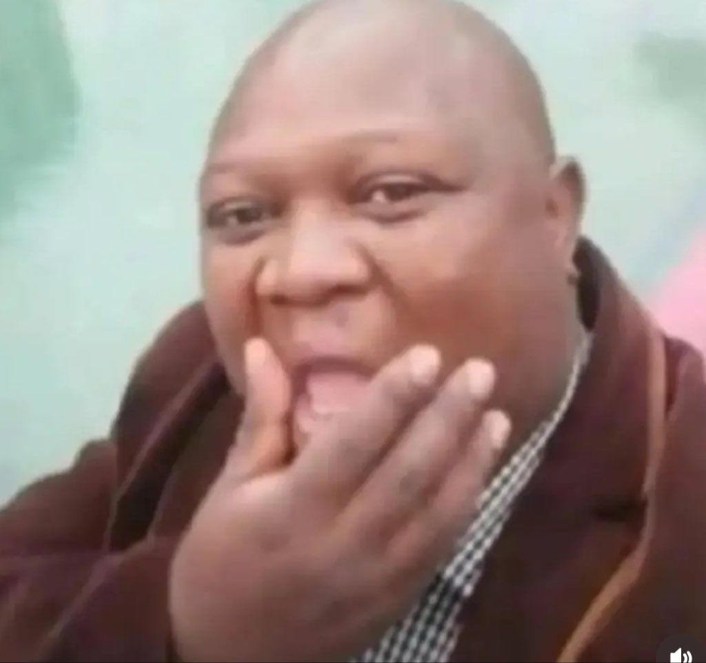 meme_minister_ tweet picture