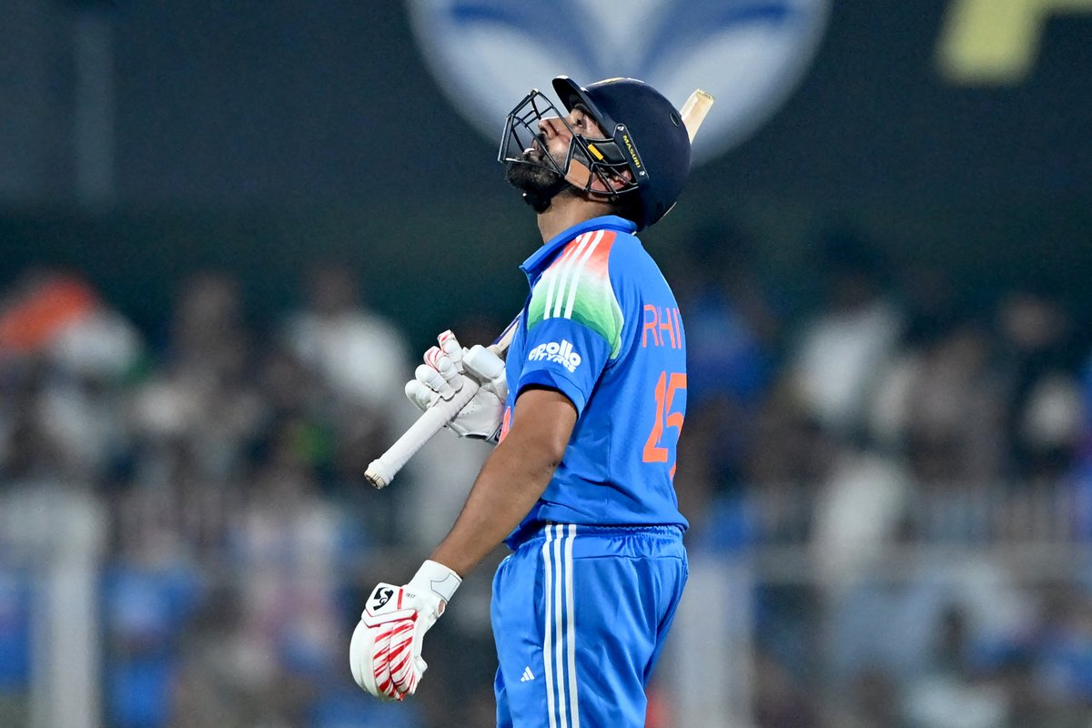 cricbuzz's tweet photo. Rohit Sharma becomes the first to get 200 sixes in a single country, well ahead of the Chris Gayle (147 sixes) at second. 😮

#INDvWI https://t.co/YCXp6bIf4g