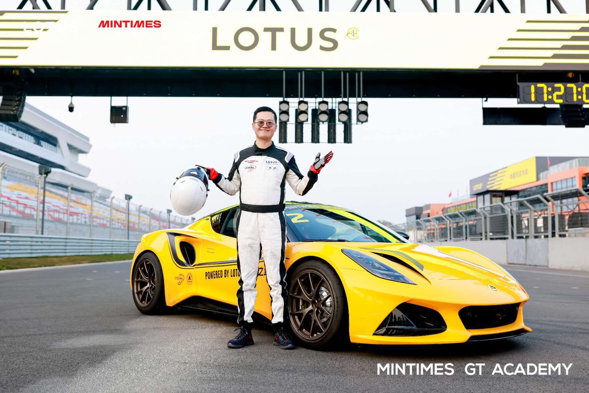MasterAutoBalka's tweet photo. I buy and land cars — China, Korea, the Gulf, the US, the EU — into the Balkans.

17 years in this business. Mechanic by trade. Track and rally licences. I don’t review cars from a press seat. I move them.

Right now I can help with:
• stock in Horgoš / Serbia
• factory orders (ZEEKR, Leapmotor and others)
• EU COC vs parallel import
• registration routes when they actually make sense
• kits and options arriving with the car

Tell me the model and where you want to register it. I’ll tell you the real landed cost — or tell you not to buy.

Stock, order, or a second opinion — DM.
WhatsApp / Viber: +381 69 588 8345
