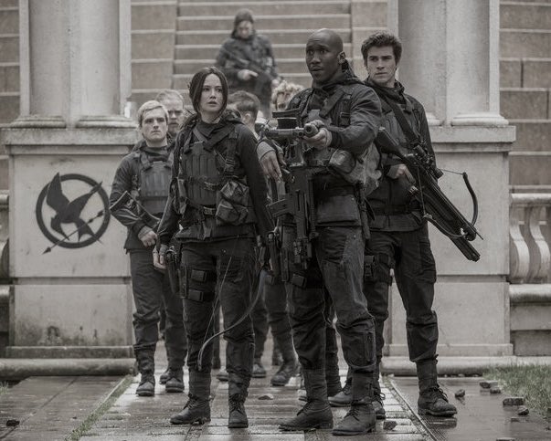 hipll's tweet photo. agreed with katniss on not becomin the very thing we’re fighting against, but “no more casualties” sounds noble in principle, just not exactly a solution. like how? ur fighting an army that has zero problem killing em. war is THAT ugly. https://t.co/hKeiTRY5P1