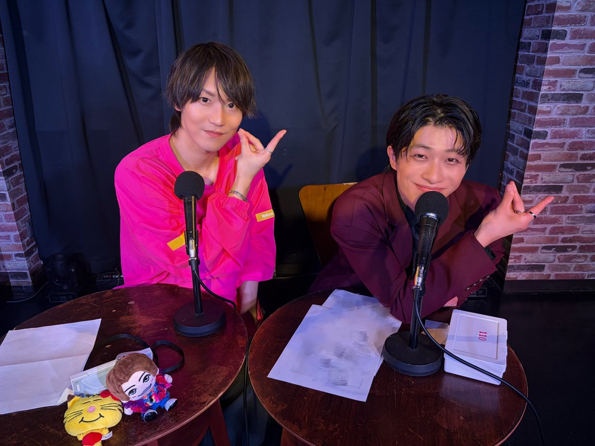 katsu__0110's tweet photo. 『THE超BOYS カツヒロの超（スーパー）お助けラジオ‼︎』公開収録✨

お足元の悪い中ご来場ありがとうございました‼️✨

ワンマンライブの次の日でしたが、皆さんとのんびりホッコリ空間が作れました🍵

9月も思い出たっぷりでした。
Loveをありがとう💕 https://t.co/wqPoDUFuiu