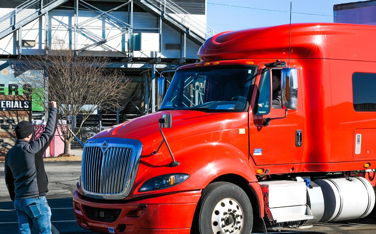 DriveCoCDL's tweet photo. Ready to begin your trucking career? We're enrolling for fall classes at each of our seven Indiana campuses! Get started today 👉 https://t.co/dCL0IhcMHf https://t.co/VCGLkjJLs5