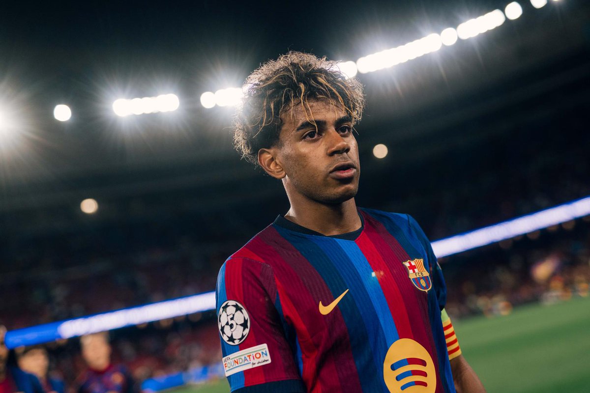 FCBarcelona_cat's tweet photo. El setembre de Lamine Yamal ✨

El ‘10’ del Barça tanca el mes amb 9 gols i 7 assistències 👏
🔗 https://t.co/xEH1O37VX0 https://t.co/tvoB6i9AGq