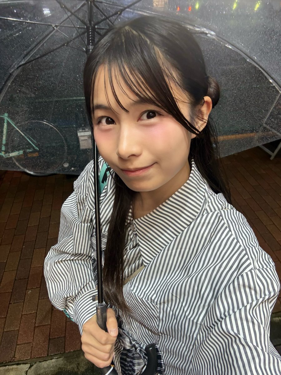 yuka_parepare's tweet photo. 本日の山﨑悠楓☔️ https://t.co/GqWOVzk4jl
