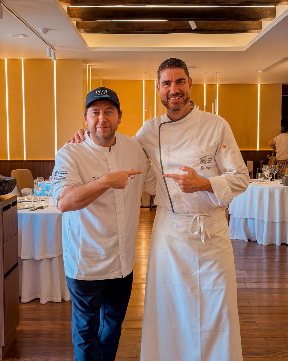 AgroBank_CABK's tweet photo. ¿Qué está pasando en la gastronomía y hacia dónde se dirige el sector?

En Taste 1973, compartimos una jornada junto a @bculinary para reflexionar sobre la evolución y el futuro del sector, con ponencias, showcooking y una entrevista a Diego Schattenhofer.

#GastroXperiencie https://t.co/9kq51SoqcR