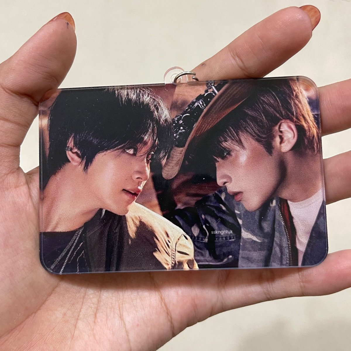 seranadettee's tweet photo. ini bukan keychain tapi KEYCHAINNNNN🔥🔥🔥❣️❣️❣️❣️ https://t.co/pAb8B2ogNA