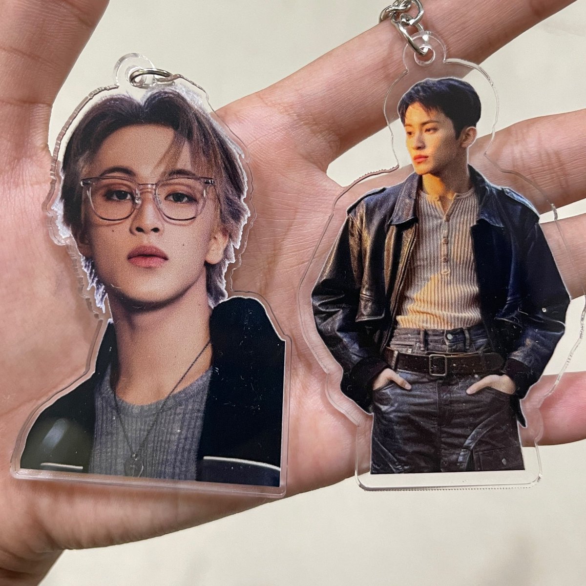 seranadettee's tweet photo. ini bukan keychain tapi KEYCHAINNNNN🔥🔥🔥❣️❣️❣️❣️ https://t.co/pAb8B2ogNA