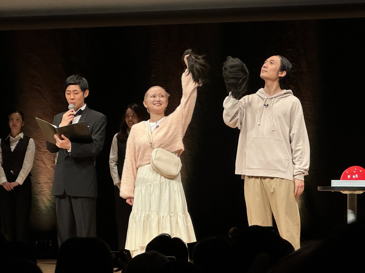 cheecheese3815's tweet photo. 期待していた以上に楽しすぎた〜！
サーヤさんの頭の回転の速さは流石だなぁ〜と、友田さんのちょっと抜けてるところが逆にフックになって爆笑爆笑（笑）
そして二人とも歌がうますぎ💕
森本さんもさすがのまわしで感動❤️‍🔥

また絶対に！やってください〜🫶🏻💕

#サーヤ友田ミュージカル https://t.co/yteO5np1OV