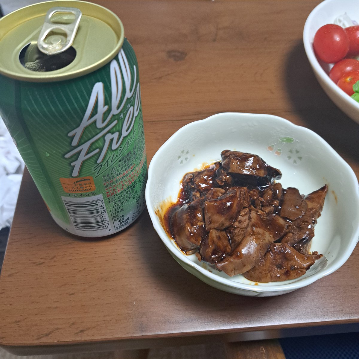 amuse_s's tweet photo. そうそう、何だか吾輩、野菜が好きになった
みたいだぞぉ💙
一昨日の夕飯で昨日の夕飯で今日の夜食だぜ😆 https://t.co/LiGV9MGkl7