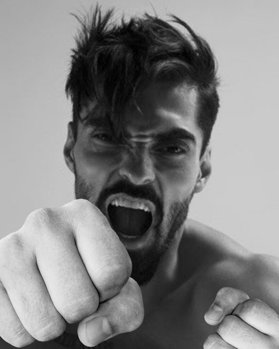 HeadOfTVDept's tweet photo. my reaction if                         my reaction if
my 30yo friend                      my 30yo friend
started dating                        started dating
an 18yo:                                    a 30yo: https://t.co/pbgNBSAcQH