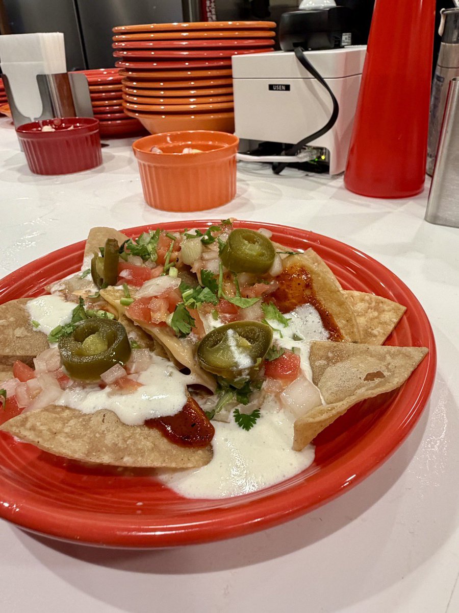 aknr199x's tweet photo. death tacos https://t.co/oTtgN4bKGA