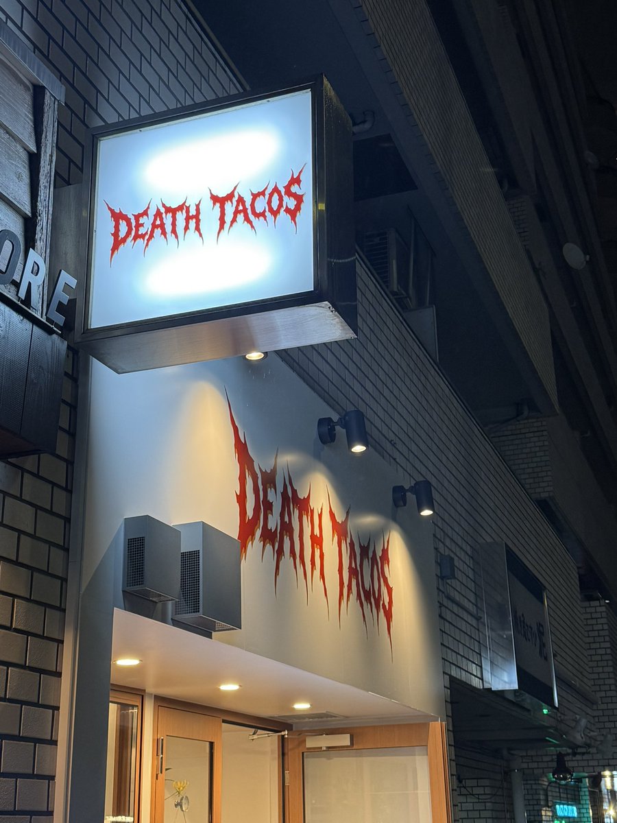 aknr199x's tweet photo. death tacos https://t.co/oTtgN4bKGA