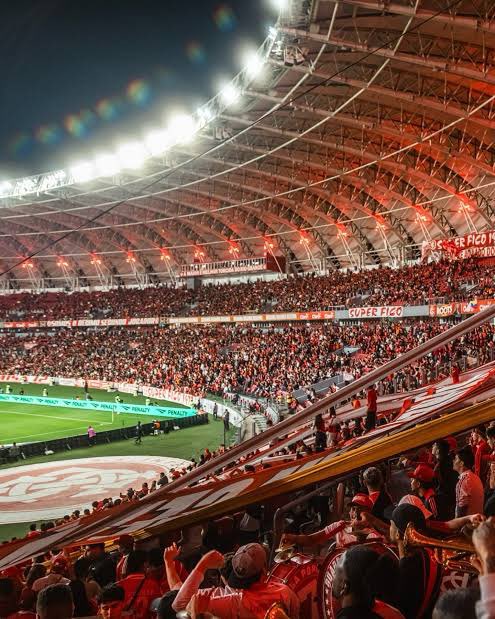 Alexandre_Ernst's tweet photo. É PARA LOTAR O BEIRA-RIO!!!

Inter abrirá os portões da casa Colorada nos últimos 5 jogos do Brasileirão: Corinthians, Botafogo, Coritiba, Bragantino e Vitória. 

Sócios que não pagam ingresso terão direito a levar um acompanhante. Aqueles que pagam parte do valor do bilhete, fazem check-in a custo zero com entrada nos portões 2 e 8 (inferior) e portões 10 e 12 (superior).

Não-sócios pagam R$ 45 na inferior e R$ 90 na superior.

📷 Ricardo Duarte, divulgação