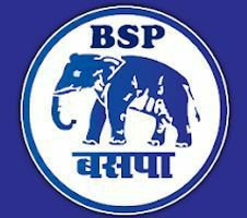 KraantiKumar's tweet photo. SC समुदाय में 55-60% आबादी जाटव समाज की है.

UP में जाटव 15% हैं. लगभग हर सात में से एक वोटर जाटव है.

इसके बावजूद BSP को 2022 के विधानसभा चुनाव में 12.88% वोट और 2024 के लोकसभा चुनाव में 9.39% वोट मिला.

जबकि ASP केवल 2 लोकसभा सीटों पर चुनाव लड़ी थी. 6% वोट कहां गया ? यानी जाटव वोट INDIA और NDA में थोड़ा बहुत जा रहा है.

मुसलमान एक पार्टी को वोट कर रहा है. 
यादव एक पार्टी को वोट कर रहे हैं.
सवर्ण एक पार्टी को वोट कर रहे हैं.

महाराष्ट्र में SC समाज में 60% आबादी महार जाति की है. महार समाज का वोट एक पार्टी को आज तक गया ही नही. इसी कारण वो दलित राजनीति कमजोर है.

कोर वोटर को अपने पार्टी के साथ संकट में खुलकर खड़ा होना चाहिए. BSP केवल एक पार्टी नही, BSP एक आंदोलन. BSP अगर खत्म हुई तो उत्तर भारत में दलित आंदोलन खत्म हो जाएगा.

आगामी विधानसभा चुनाव में BSP को 15% जाटव वोट और 5-6% अन्य दलित वोट प्राप्त हो जाता है तो कम से कम BSP को 50 ज्यादा सीट आ सकती है.