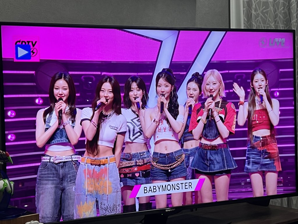 Xmdmmj's tweet photo. 暇だから録画見てる⏺️
7人いるぅぅぅ😭😭😭 https://t.co/fnMfpn0xQK