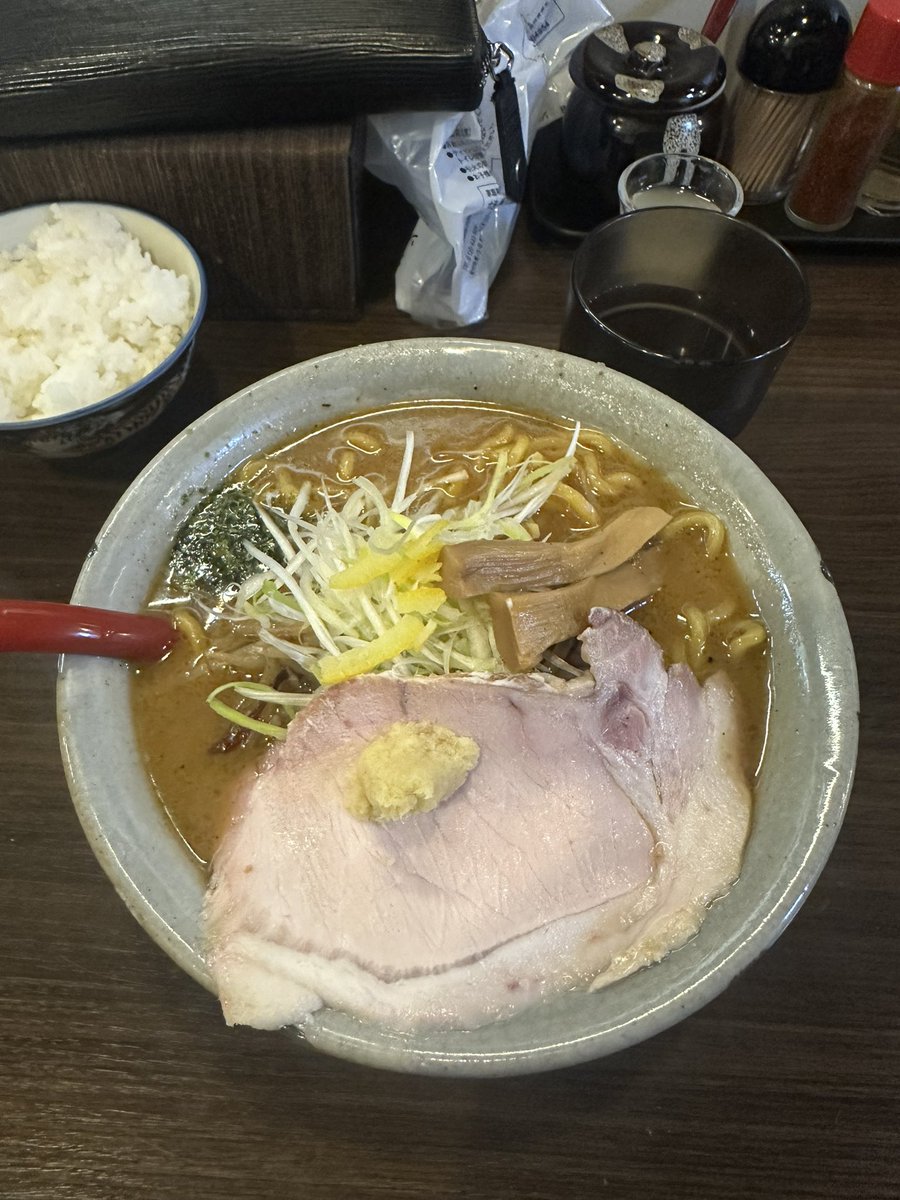 oiocha_taka's tweet photo. #今月食べたラーメン晒そうぜ https://t.co/JR41eIEa6d
