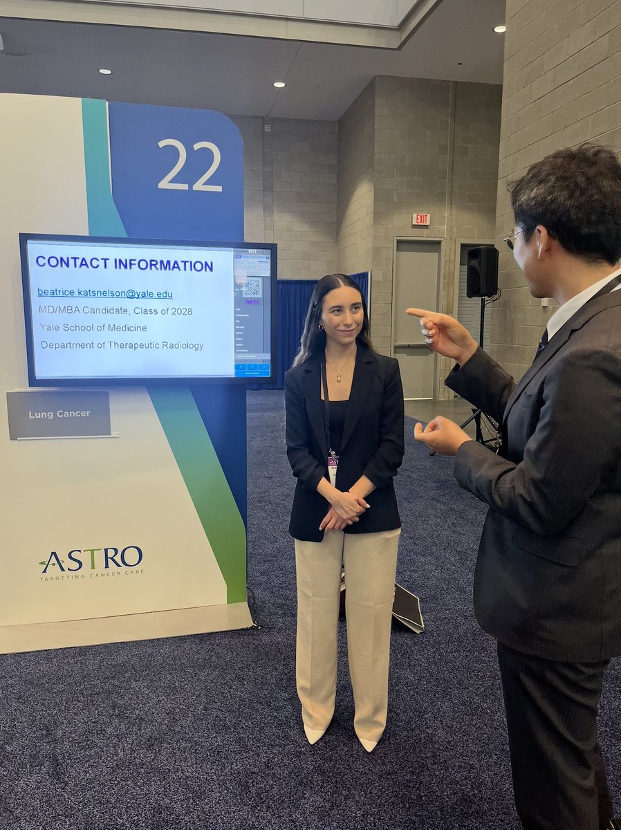 YaleCancer's tweet photo. Beatrice Katsnelson @YaleMed shares an analysis of 2,186 patients with non-small cell #lungcancer #NSCLC #ASTRO26, noting that KEAP1 and SMARCA4 tumor mutations predicted the development of bone mets. The findings suggest molecular profiling at diagnosis could identify high-risk patients and increase surveillance strategies. @HenryParkMD @ASTRO_org @OncoAlert @SmilowCancer @YaleRadOnc @VictorLeeYSM