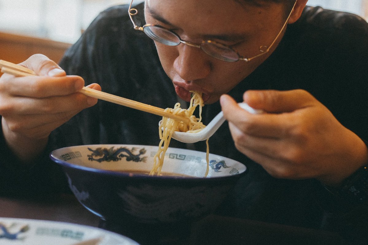 HFxxx's tweet photo. 一些可愛的吃飯的照片 https://t.co/dCHmkXI9jo