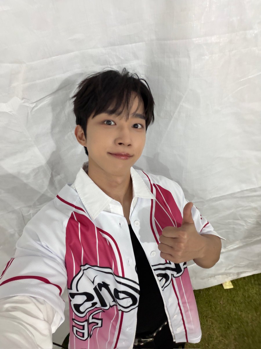 blue49_36's tweet photo. 아 기요워용(๑♡∀♡๑) https://t.co/O17q0Q81pv