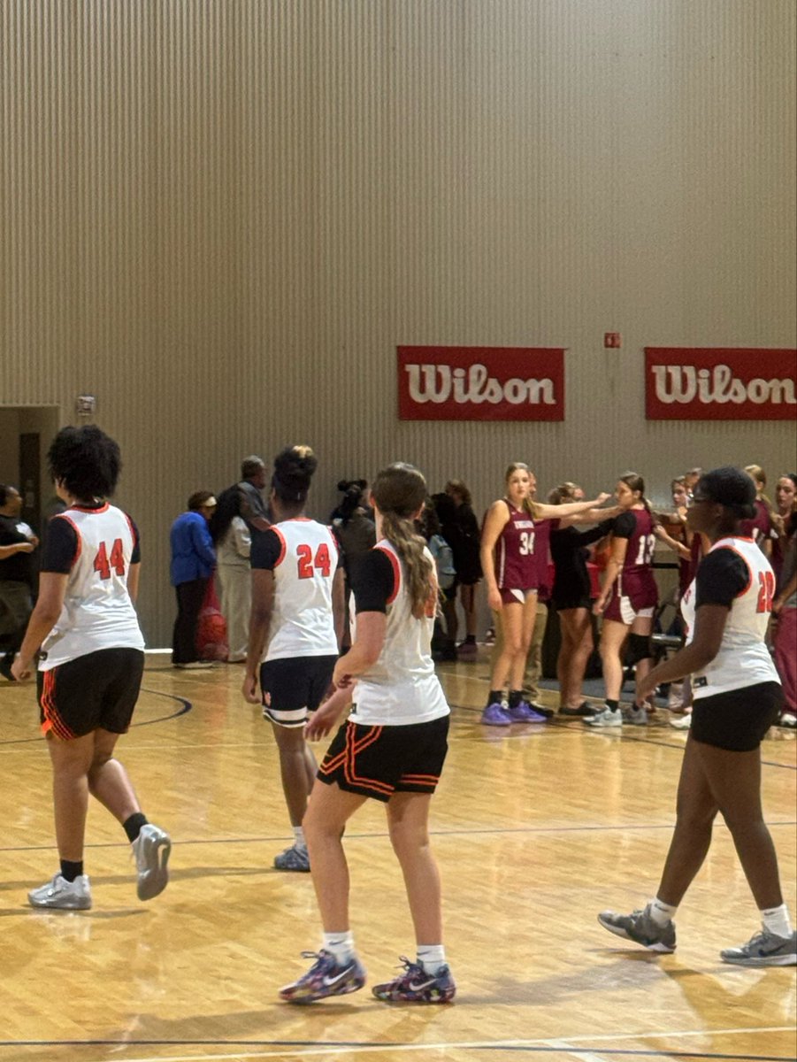 evargo1's tweet photo. Lady Warriors finish out @RYZEHoops Fall League going 2-0 in Double Header night. Defeating Cass & Lassiter Girls both by double digits. #seasonloading #girlshoops @northcobbwbb @CoachCyp_FDL
@JTayhoops44 @Bella_Vargo2 @Hananiah_bell @KaydenRush1 https://t.co/olPxjw57O0