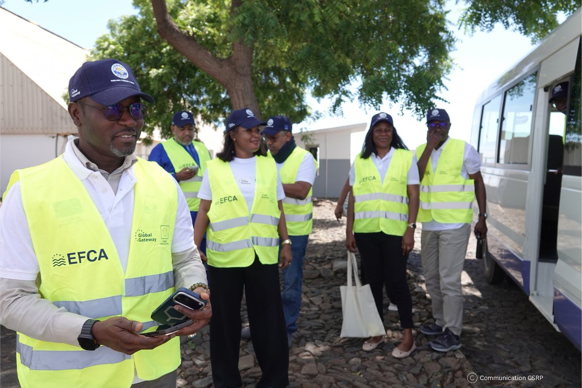 EFCA_EU's tweet photo. 🇨🇻 #FisheriesControl authorities from @CSRP2016  member countries are meeting in Praia this week under #WASOP to strengthen regional cooperation on monitoring, control &amp; surveillance.

As a WASOP partner, EFCA shares expertise on joint operations, training and risk assessment.🎣 https://t.co/nkxVaSqPLE
