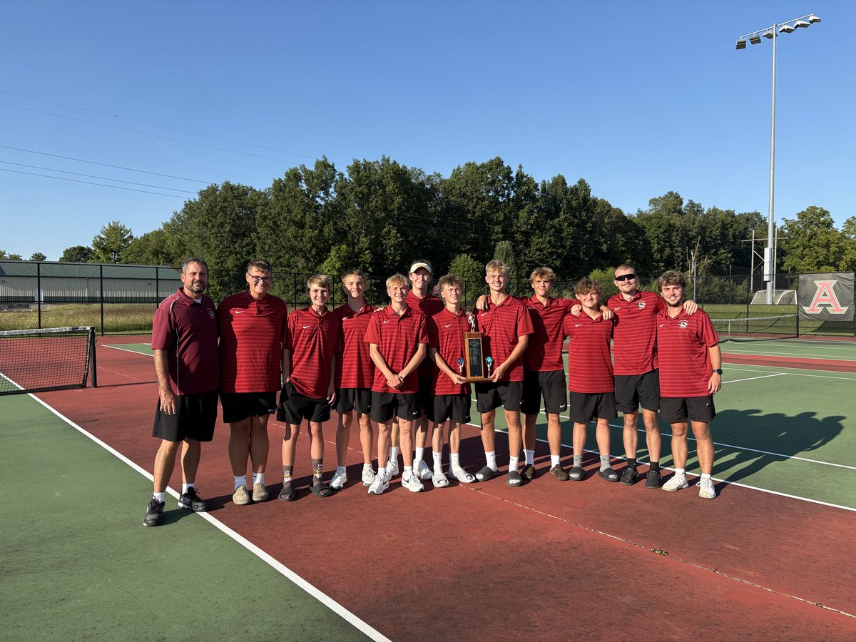 dtjjones23's tweet photo. Our Alex Tigers 🐯 🎾 team takes on Tipton Blue Devils tonight @ Frankton 5pm start for a Sectional 55 Championships!   🎾 🎾
Come out and support these young men on there quest to win back 2 back Sectionals!!!

Go Tigers!
@Blakehasmany @AMHSTennis @hunt_Rob https://t.co/XBxrvDI0Q6