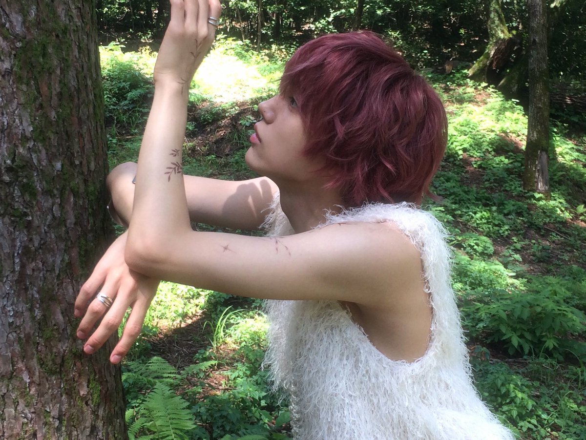 lotusboywoo's tweet photo. Debuting my new hair colour!! ◝(ᵔᗜᵔ)◜ https://t.co/95Fvufd8lt