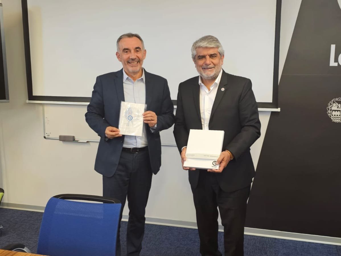 waltercorreaok's tweet photo. En el País Vasco, mantuvimos una reunión con el director general de @lanbideejgv, Servicio Público Vasco de Empleo, Francisco Pedraza Moreno, y el director de Coordinación y Comunicación del organismo, José Antonio García Díaz.

Conversamos sobre empleo, formación e inclusión sociolaboral, y sobre las políticas públicas de promoción del autoempleo y el emprendimiento.

También intercambiamos experiencias sobre las políticas territoriales de capacitación y el fortalecimiento de la inspección laboral para detectar y combatir el trabajo no registrado.