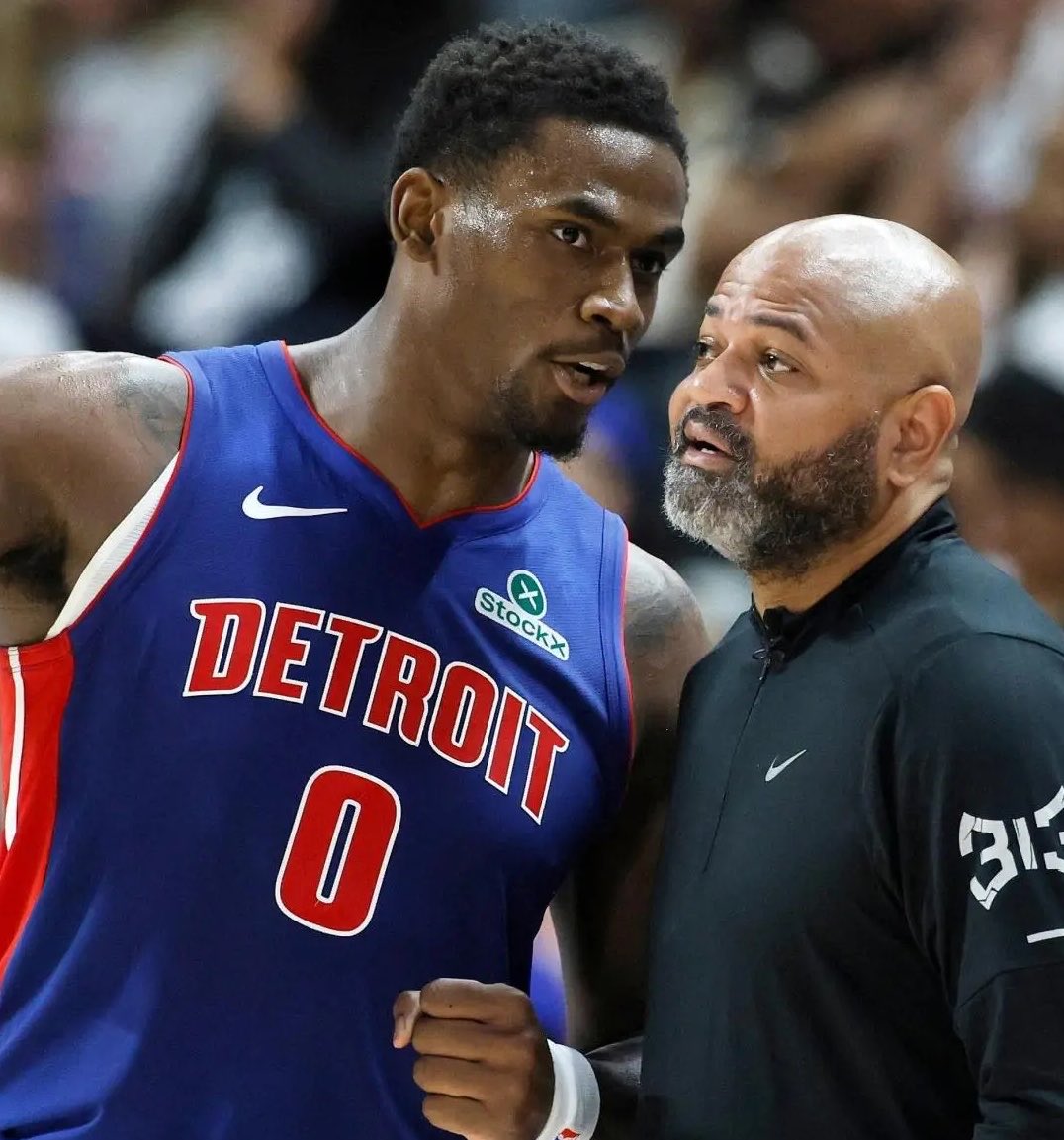 esidery's tweet photo. Jalen Duren is even more upset at the Pistons following GM Trajan Langdon’s comments at Media Day.

Langdon compared Duren to Zion Williamson as players who were difficult to deal with.

Zion’s contract, like the one Detroit offered Duren, included a mandatory weight clause. https://t.co/Z8jRlyz5GI